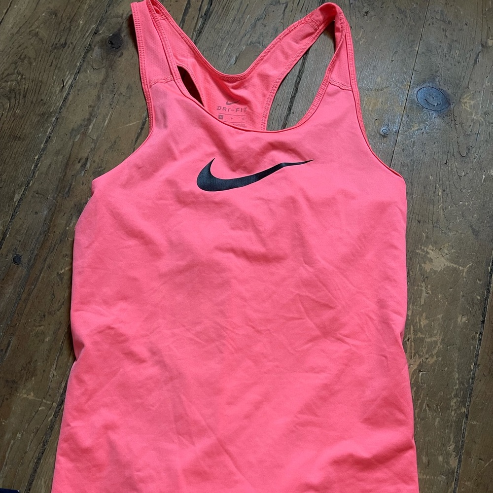 Nike tank top
